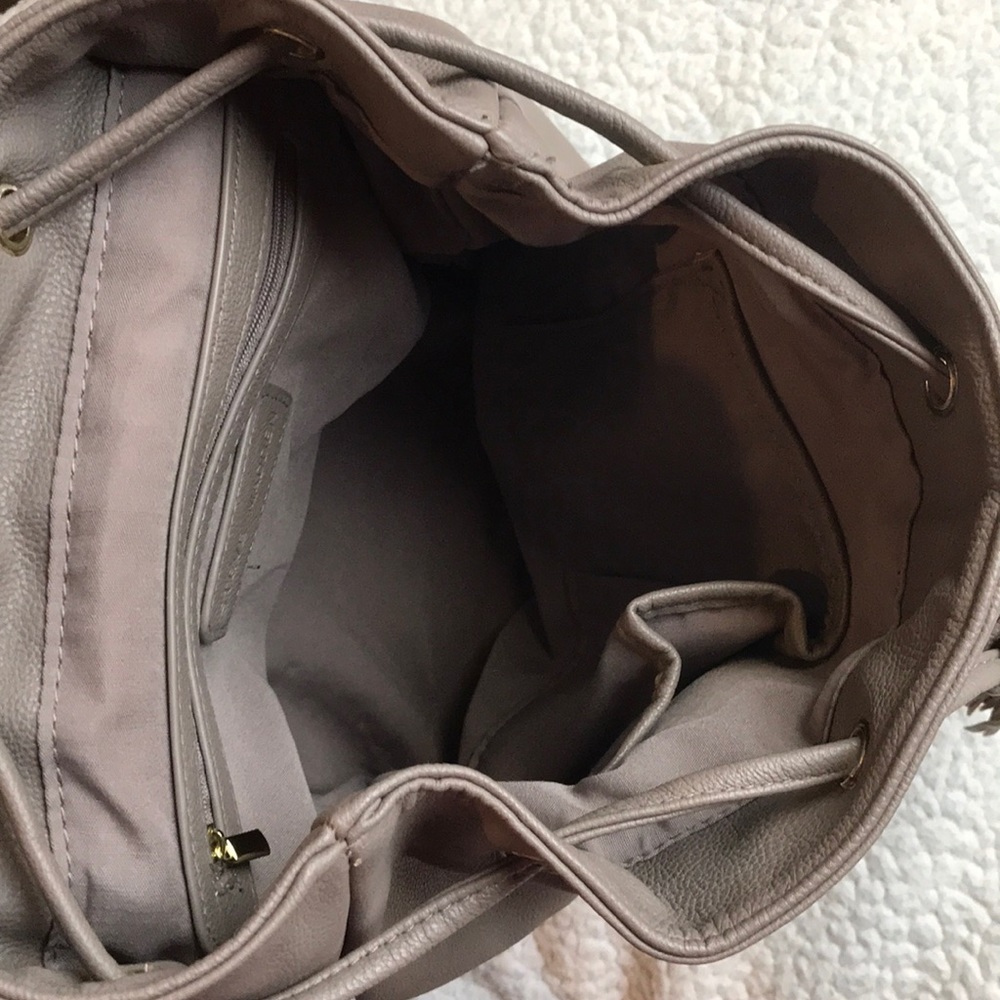 Steve Madden Mini Backpack - Picture 4 of 6
